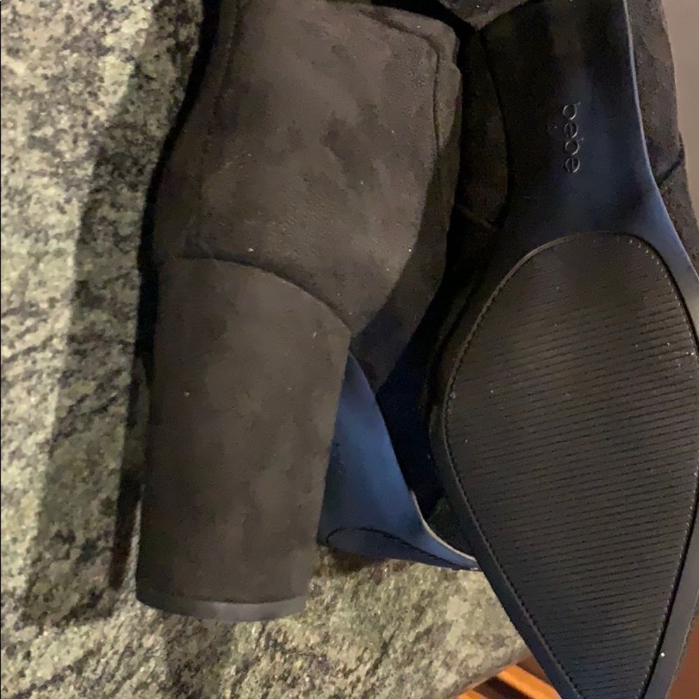 Bebe savors bootie - Picture 5 of 6